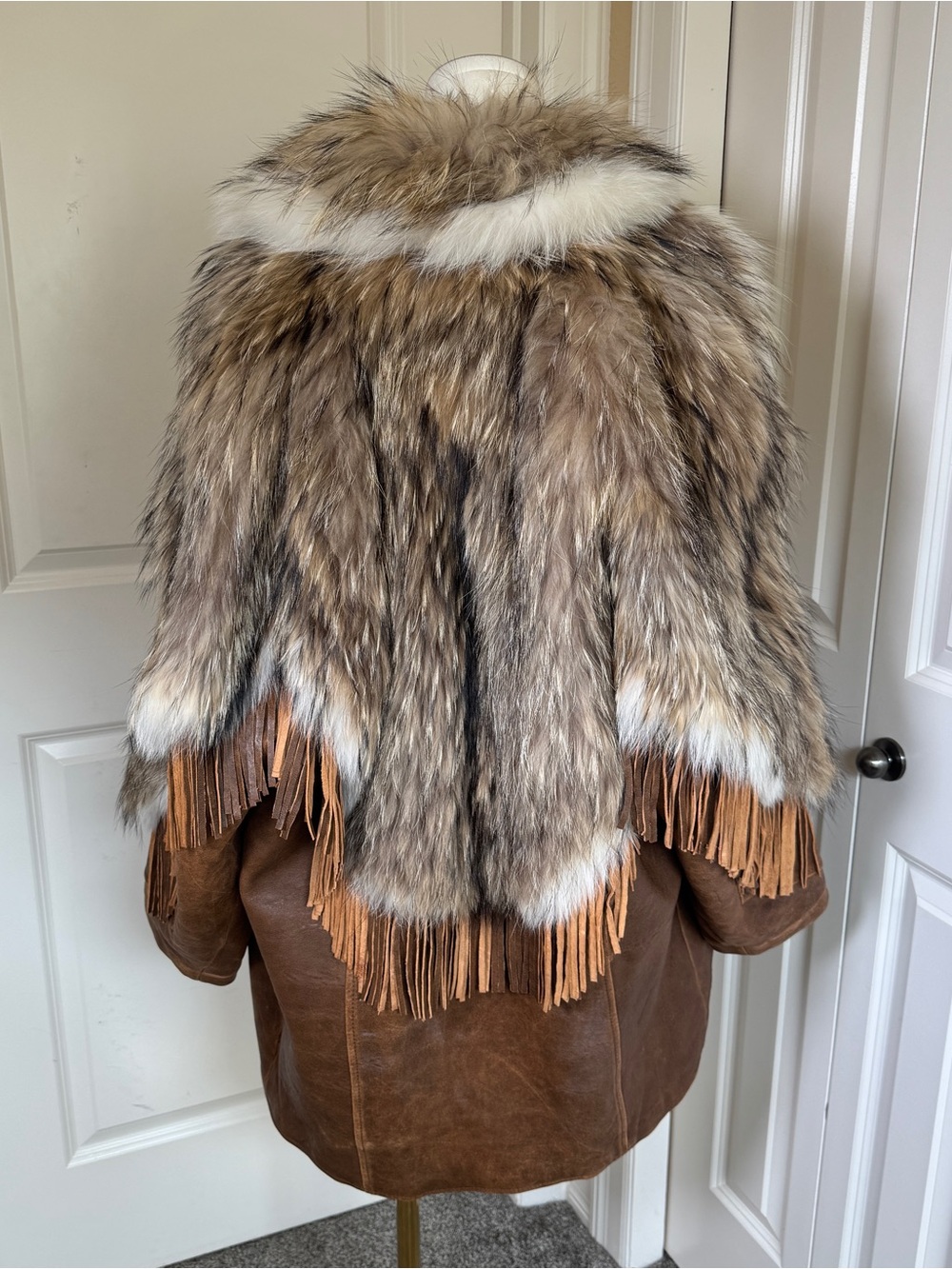Overland Coyote Fur Leather Fringe Coat Western Ranch Jacket Vintage Womens S - Picture 6 of 14